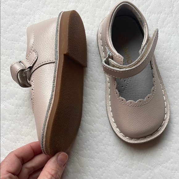 Classic Tan Kids Shoes - Picture 2 of 8